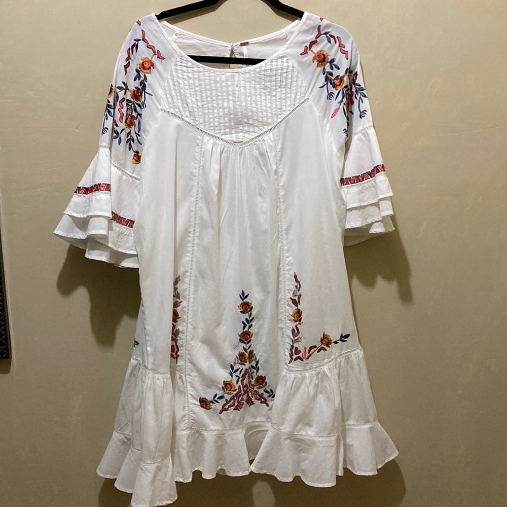 Free peoples Pablo mini embroidered dress